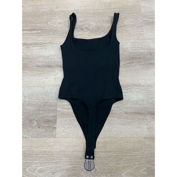 Good American One Piece Bodysuit Womens 0 Black Square Neck Wide Strap Stretch - Picture 3 of 6